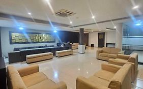 Grage Hotel Malang By Tos
